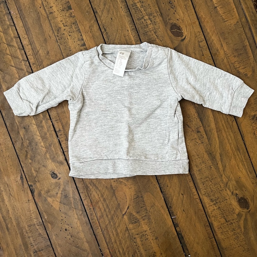 H&M Baby Sweatshirt Set in Rust Orange and Gray - Picture 3 of 5